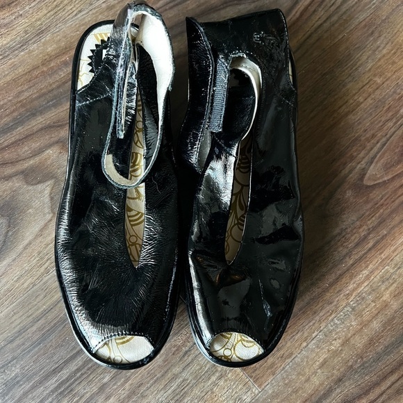 Fly London Yeay Peep Toe leather wedge - Picture 4 of 11